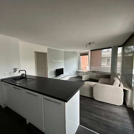 Exclusive 1a Location Near Park For Four Guests Appartement *