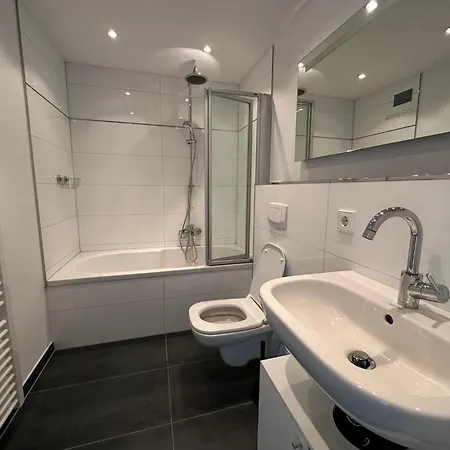 Exclusive 1a Location Near Park For Four Guests Hanóver